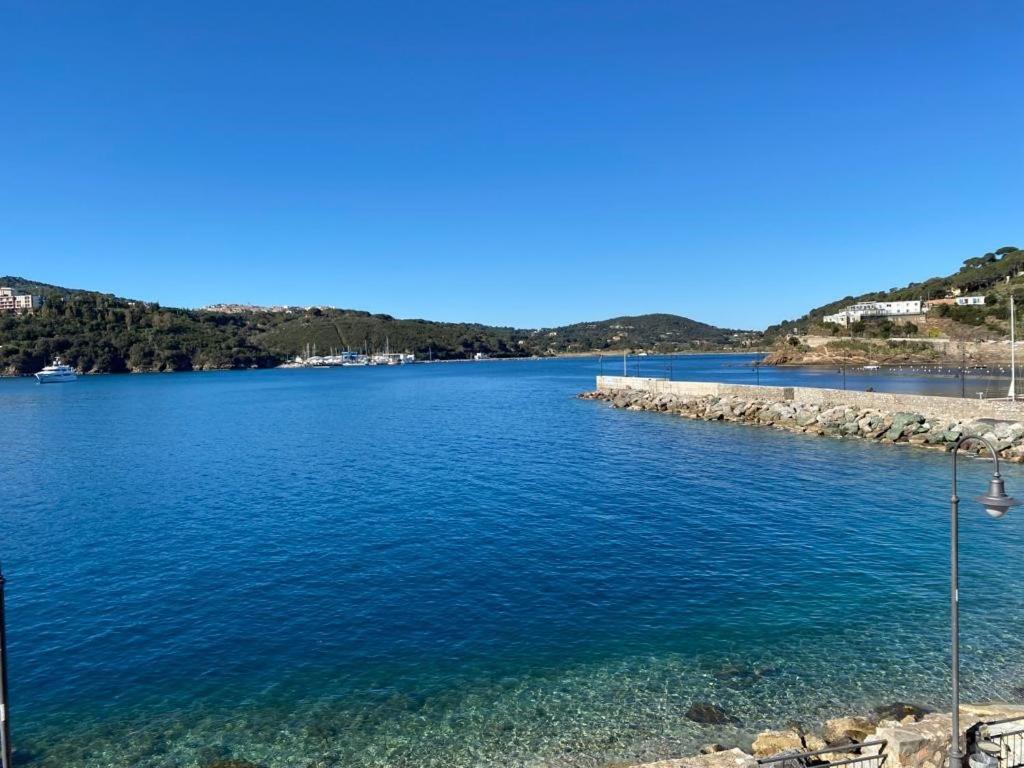 Porto Azzurro Suite - Goelba المظهر الخارجي الصورة